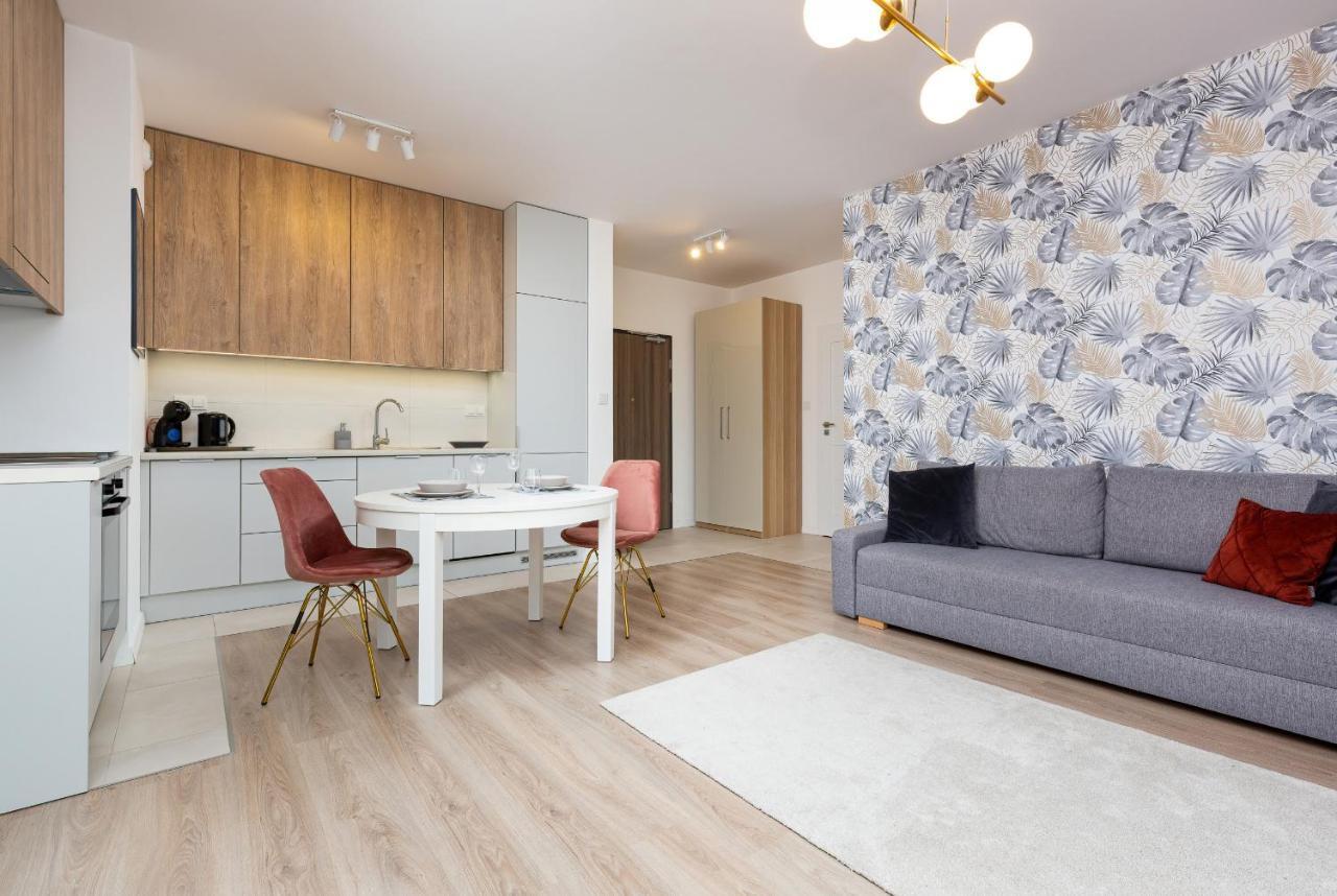 Metro Plocka Exquisite Apartments By Noclegi Renters Warschau Exterior foto