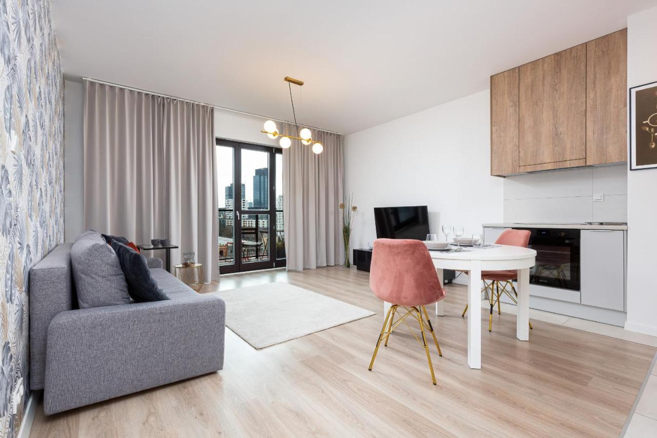 Metro Plocka Exquisite Apartments By Noclegi Renters Warschau Exterior foto